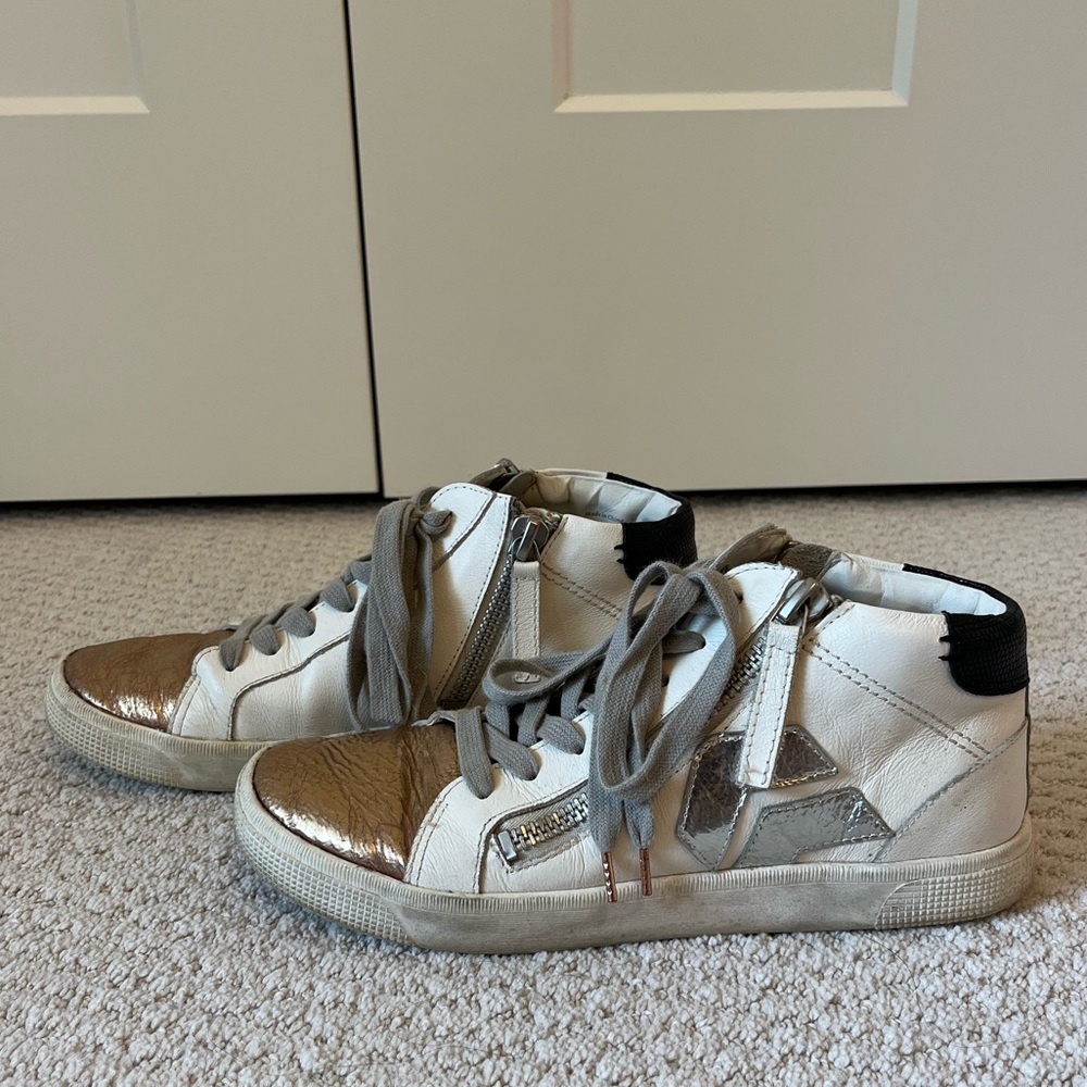 Dolce Vita Sneakers